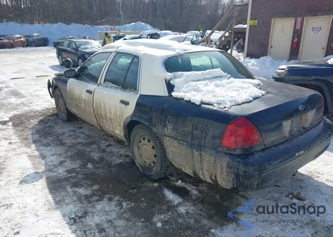 2011 Ford Crown Victoria Police Interceptor z USA, uszkodzony, nr VIN 2FABP7BV5BX120683